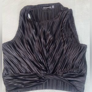 PrettyLittle Thing Matching set- Maxi skirt and crop top